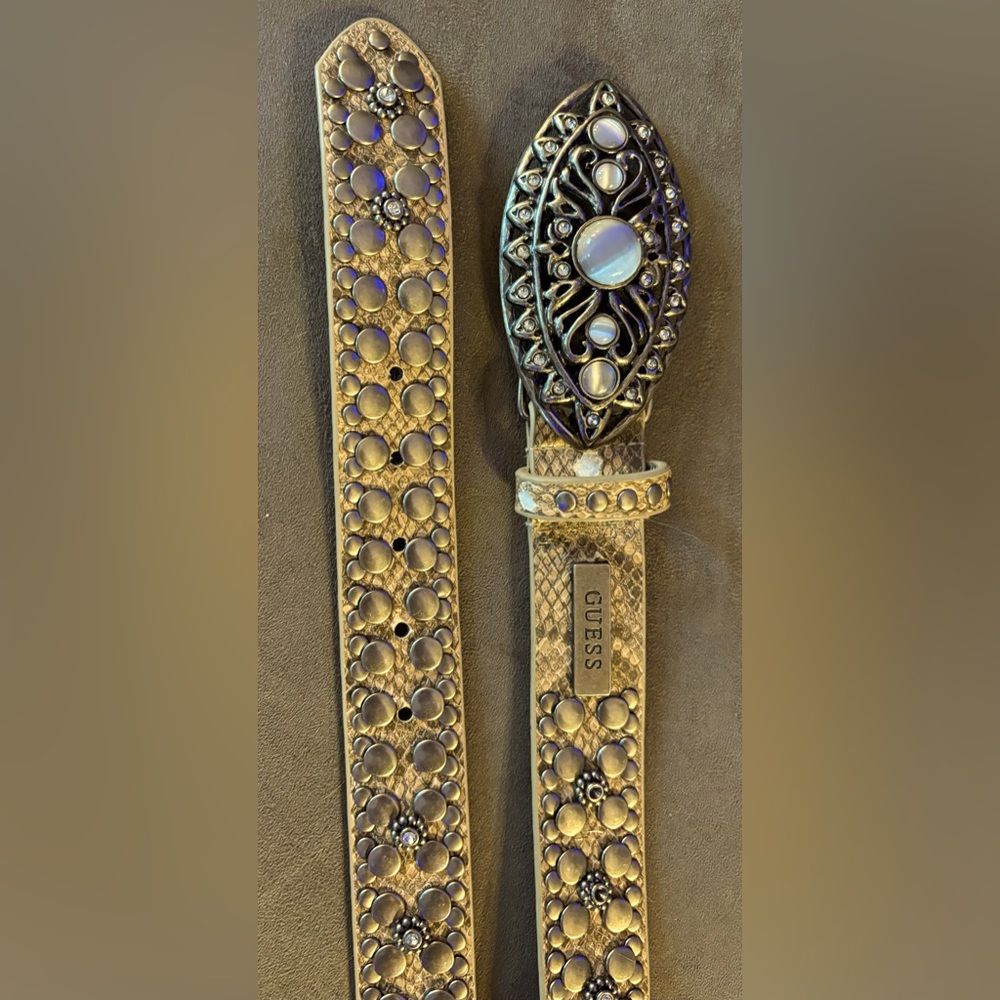 Vintage Guess Women’s Medium Studded/Jeweled Belt